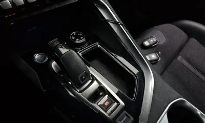 Peugeot 3008 2019, 116435 км, за 9315.97 USD - фото 9