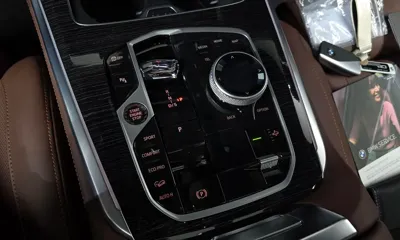 BMW X5 2026, 5399 км, за 77340.09 USD - фото 9