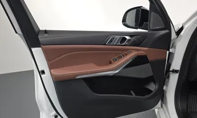 BMW X5 2026, 5399 км, за 77340.09 USD - фото 24