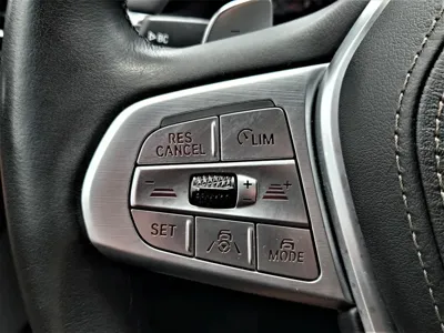 BMW X7 2019, 103300 км, за 41634.18 USD - фото 11