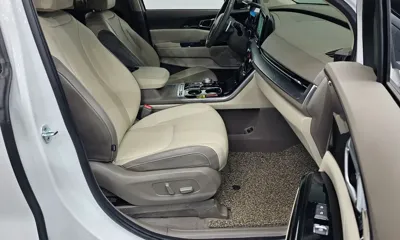 Kia Canival 2022, 17813 км, за 23624.79 USD - фото 12