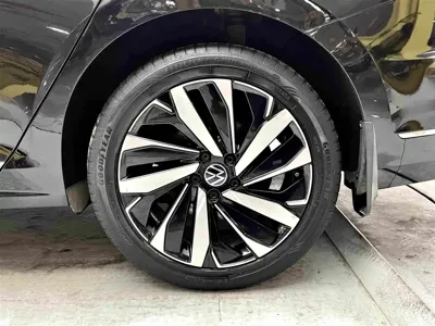 Volkswagen Passat 2021, 91900 км, за 16038.54 USD - фото 6