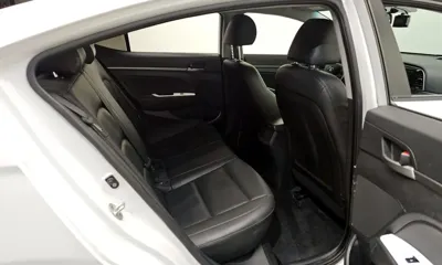Hyundai Avante 2017, 135866 км, за 4816.65 USD - фото 13
