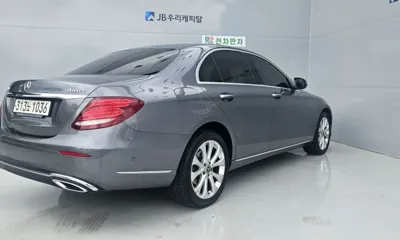 Mercedes-Benz E-Class 2019, 93100 км, за 15854.54 USD