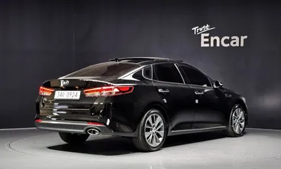 Kia K5 2016, 102232 км, за 6761.19 USD