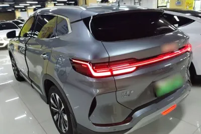 BYD Song PLUS New Energy 2025, 23000 км, за 16170 USD