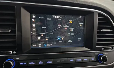 Hyundai Avante 2017, 74122 км, за 5219.69 USD - фото 14