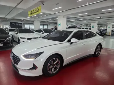 Hyundai Sonata 2021, 50617 км, за 9425.99 USD