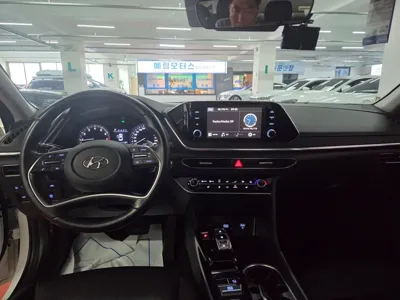 Hyundai Sonata 2021, 50617 км, за 9425.99 USD