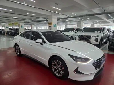 Hyundai Sonata 2021, 50617 км, за 9425.99 USD