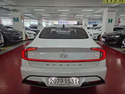 Hyundai Sonata 2021, 50617 км, за 9425.99 USD
