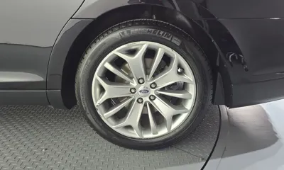 Ford Taurus 2017, 120298 км, за 4297.71 USD - фото 21