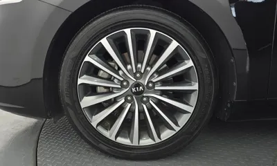 Kia K7 2019, 49348 км, за 10733.81 USD