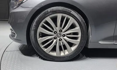 Genesis G80 2017, 95734 км, за 12012.6 USD