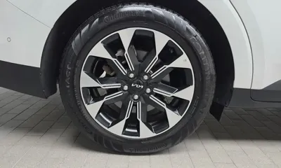 Kia Canival 2023, 50561 км, за 19500.28 USD