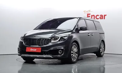 Kia Canival · 2015 год