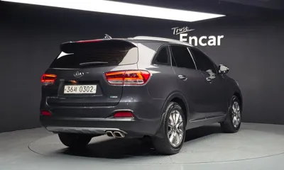Kia Sorento 2016, 191170 км, за 6610.26 USD