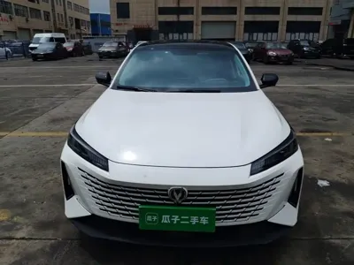 Changan Yida 2023, 17200 км, за 7245.15 USD