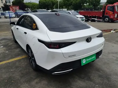 Changan Yida 2023, 17200 км, за 7245.15 USD