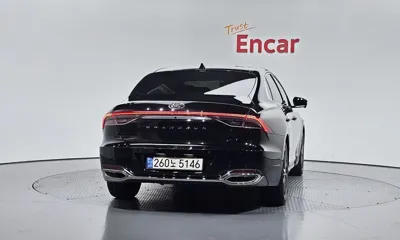 Hyundai Grandeur 2022, 80555 км, за 14244.45 USD