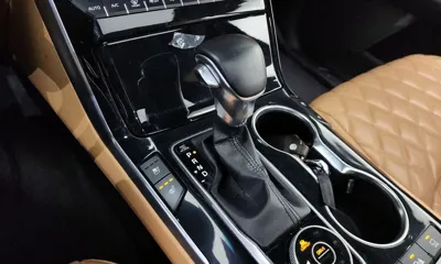 Kia Mohave 2021, 53866 км, за 21071.29 USD - фото 9