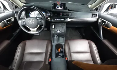 Lexus CT200h