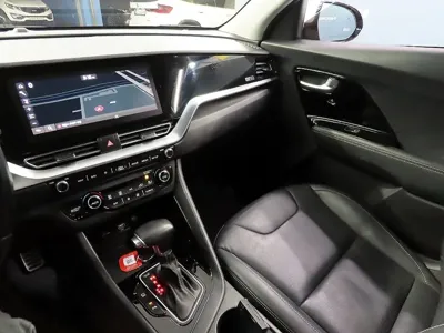 Kia Niro 2020, 134718 км, за 10733.81 USD - фото 10