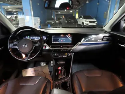 Kia Niro 2020, 134718 км, за 10733.81 USD - фото 11
