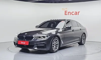 BMW 5-Series · 2020 год