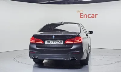BMW 5-Series 2020, 88719 км, за 20463.56 USD