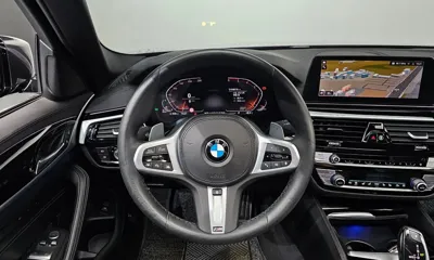 BMW 5-Series 2020, 88719 км, за 20463.56 USD - фото 14