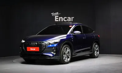 Audi Q4 e-tron · 2023 год