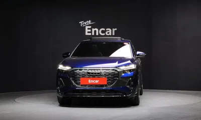 Audi Q4 e-tron 2023, 38238 км, за 28807.92 USD