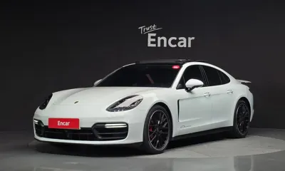 Porsche Panamera · 2019 год