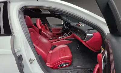 Porsche Panamera 2019, 97272 км, за 58473.73 USD - фото 10
