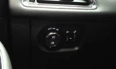 ChevroletGMDaewoo Cruze 2017, 69807 км, за 4102.36 USD - фото 18