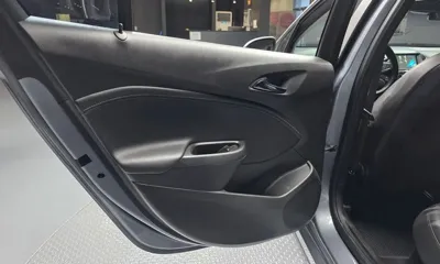 ChevroletGMDaewoo Cruze 2017, 69807 км, за 4102.36 USD - фото 25