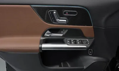 Mercedes-Benz GLA-Class 2023, 15168 км, за 28160.69 USD - фото 24