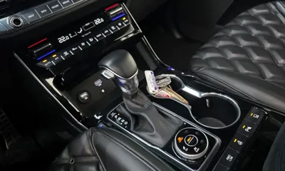 Kia Mohave 2022, 49896 км, за 35404.61 USD - фото 9