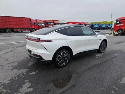 Roewe Feifan R7 2023, 38000 км, за 7257.08 USD