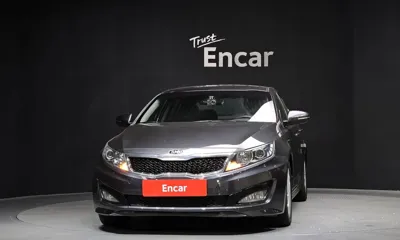 Kia K5 2011, 110312 км, за 2624.31 USD
