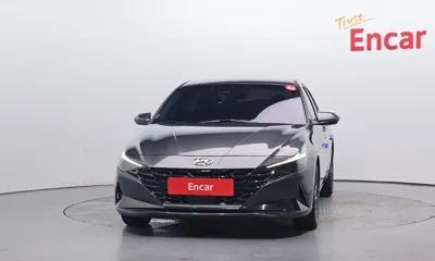 Hyundai Avante 2023, 72842 км, за 10538.65 USD