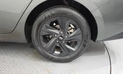Hyundai Avante 2023, 72842 км, за 10538.65 USD - фото 21
