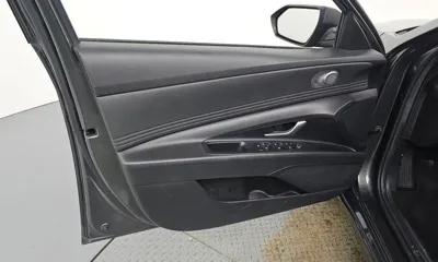 Hyundai Avante 2023, 72842 км, за 10538.65 USD - фото 24