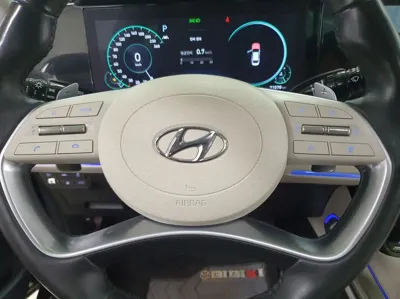 Hyundai Grandeur 2023, 71578 км, за 15302.46 USD