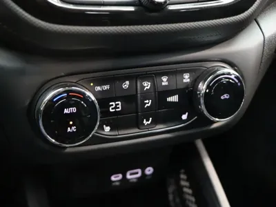 ChevroletGMDaewoo Trailblazer 2022, 53546 км, за 8587.05 USD - фото 17