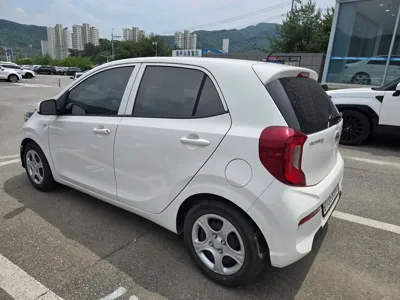 Kia Morning 2021, 29283 км, за 4423.63 USD