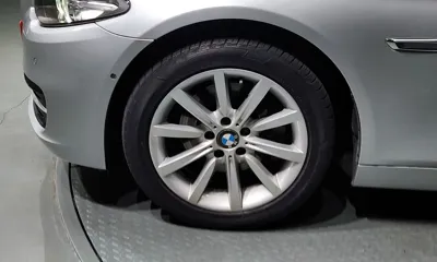 BMW 5-Series 2015, 114697 км, за 7156.34 USD