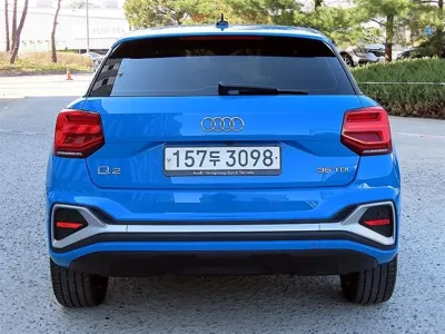 Audi Q2 2023, 59708 км, за 21990.29 USD
