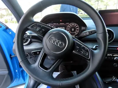 Audi Q2 2023, 59708 км, за 21990.29 USD - фото 8